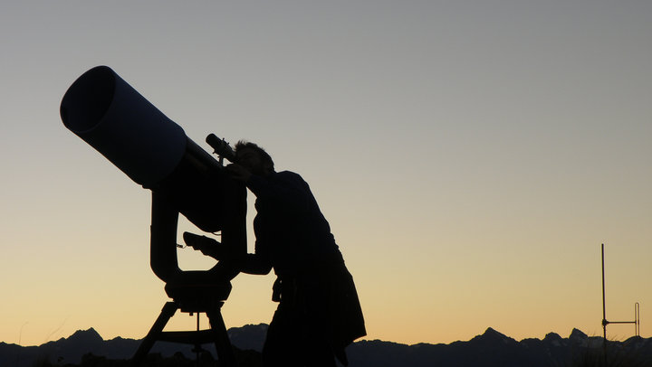 stargazing-from-mt-john-observatory